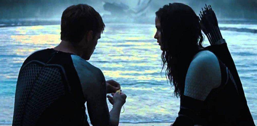 ӫĻ�ϵľ���֮�� ��Ա֮��Ļ�ѧ���� ʱ���ڱ��������� ...