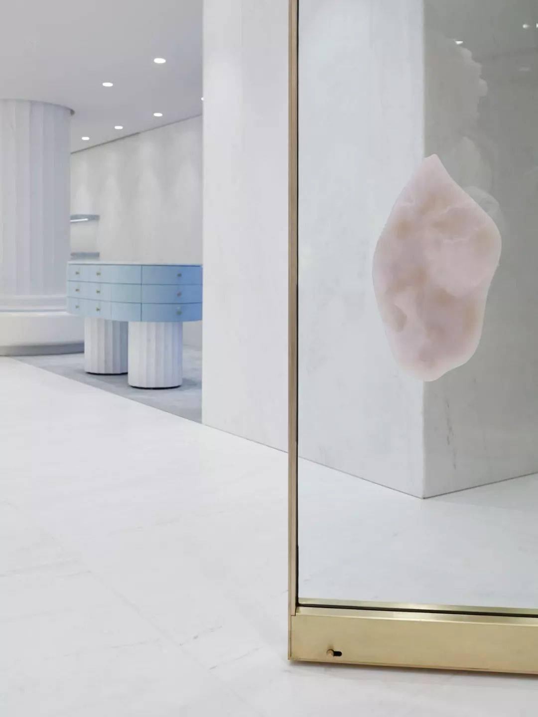 ��Щ�콢�꣬��ʯ���á����