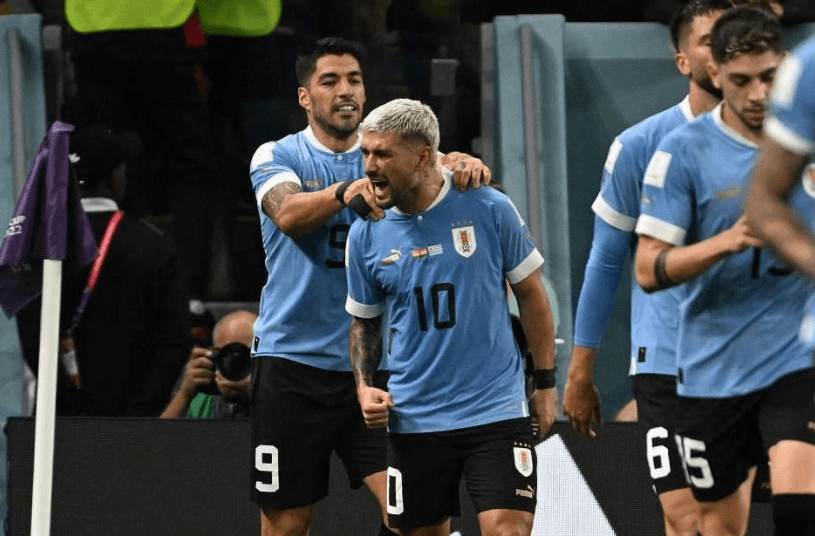2:0！乌拉圭赢了角逐但出局，间隔出线只差1球，葡萄牙和韩国联袂晋级世界杯的
