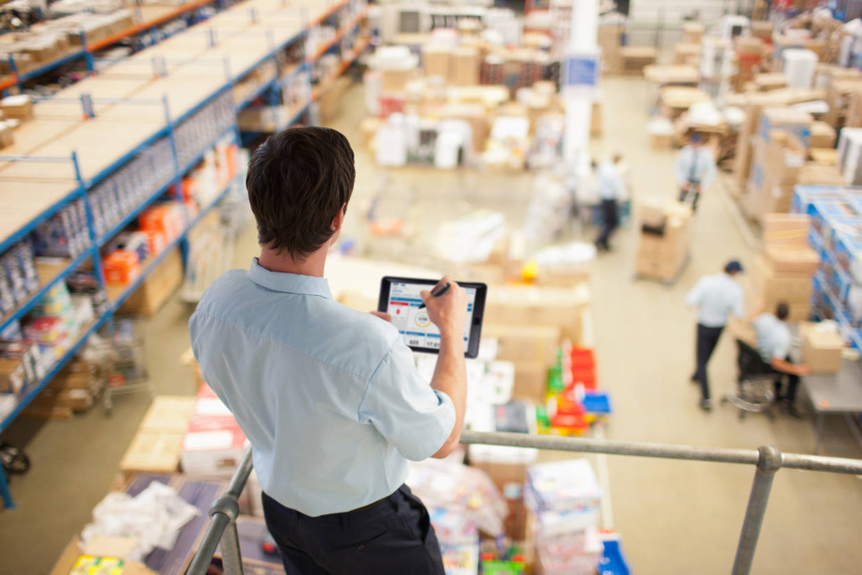 ���Ӱ�����棬������ĺ�����ķ�װ��ҵΪ��ȥ����ж�ƴ