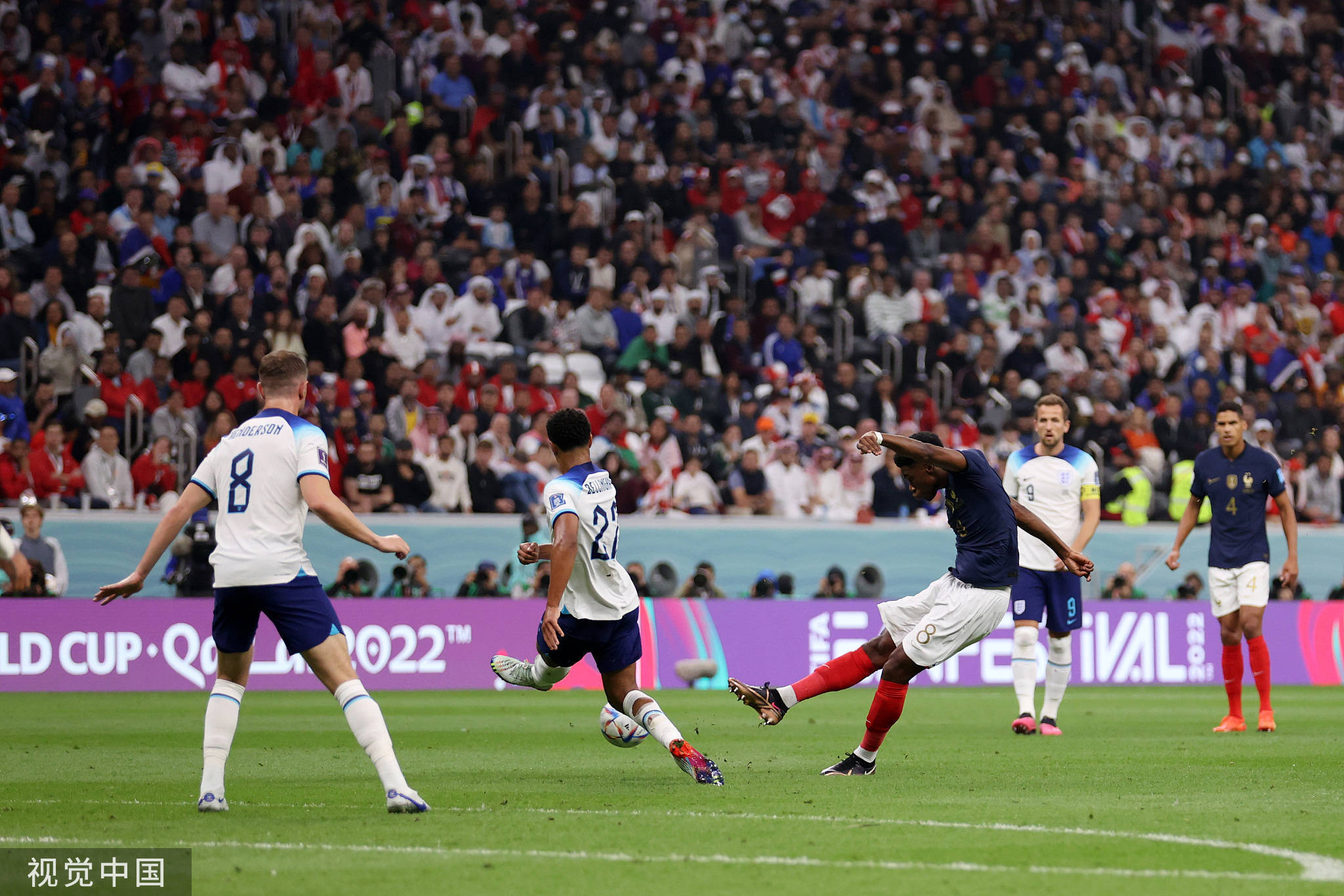 世界杯-吉鲁破门凯恩点射+失点 法国2-1英格兰晋级4强