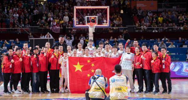 “中国女篮是最有潜力的一收步队”——访国际篮联秘书长扎格里斯