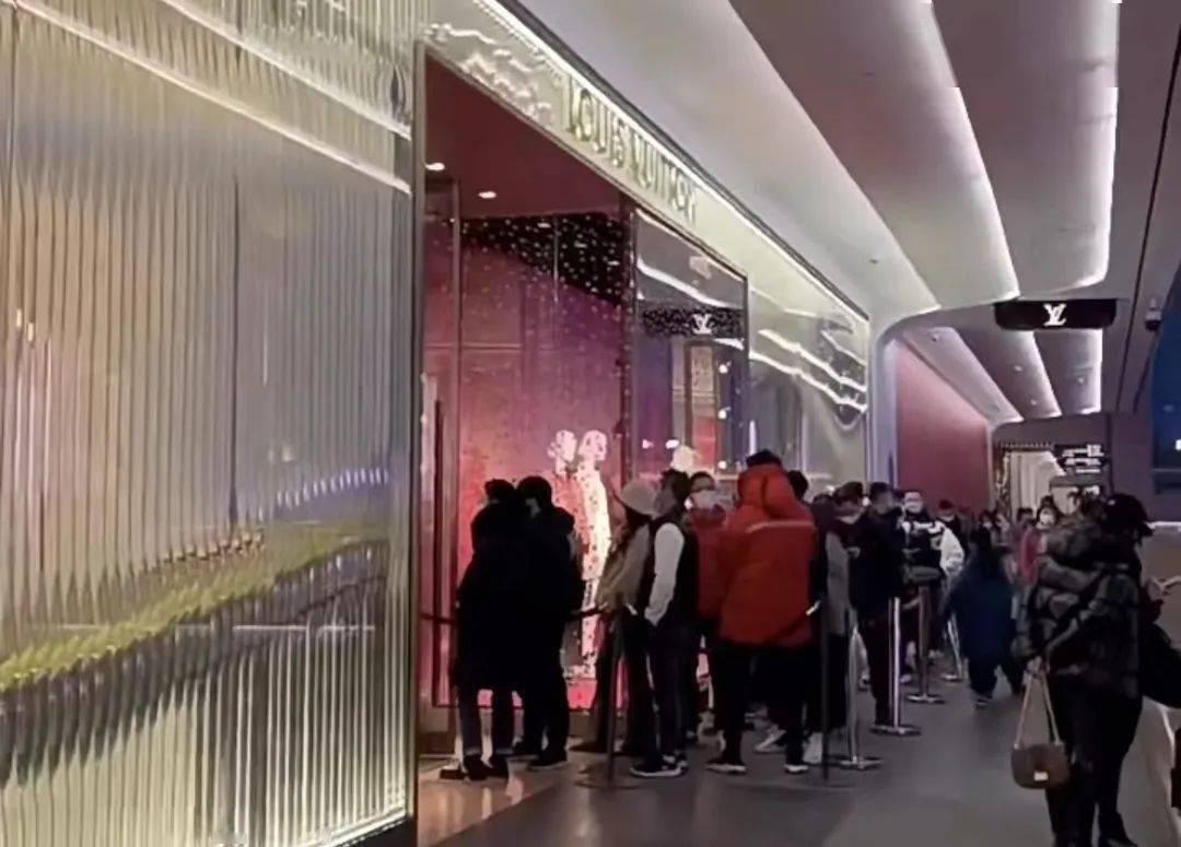 �Ǽۡ�ȱ�����Ŷӣ�2023���ݳ�Ʒ���й����ܡ��㡱��ã�