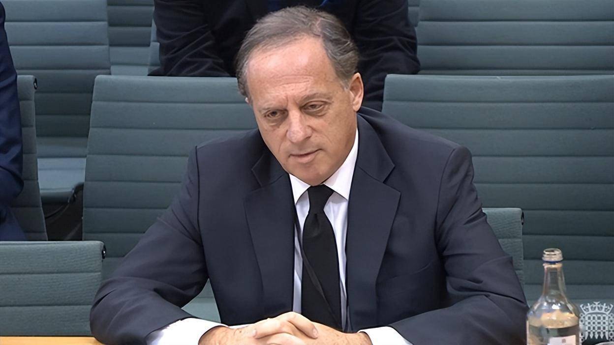 Ӣ����˫�����ǡ�����˹��α�ָ̰������н����30��