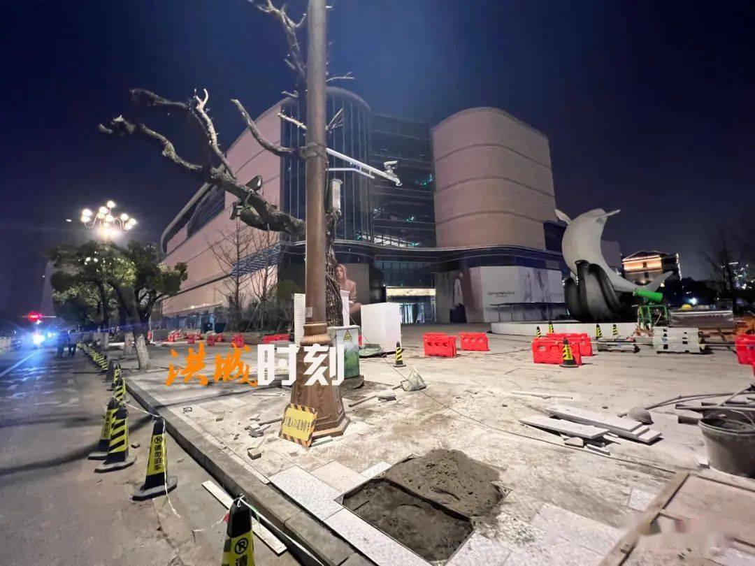 ���뿪ҵԽ��Խ��������MALL������ΧΧ��������4��28�� ...