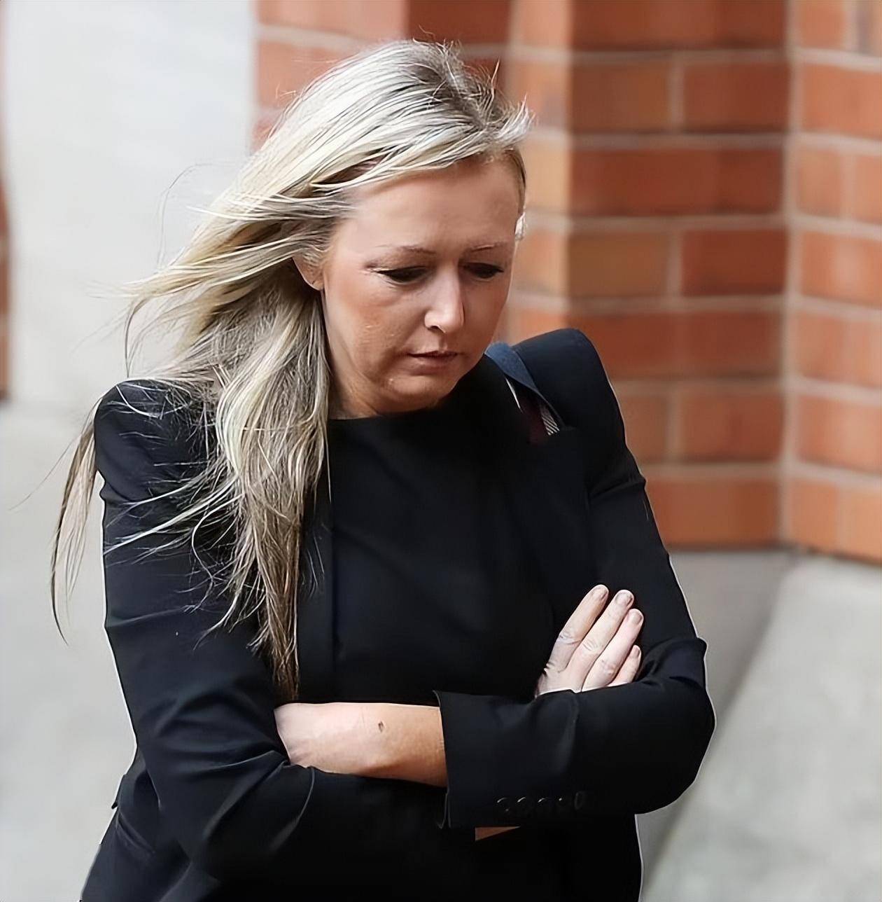 Ӣ��Ů�߹ټұ��ɷ�20�꣬���ڵ�����й�������㣡���ڱ� ...