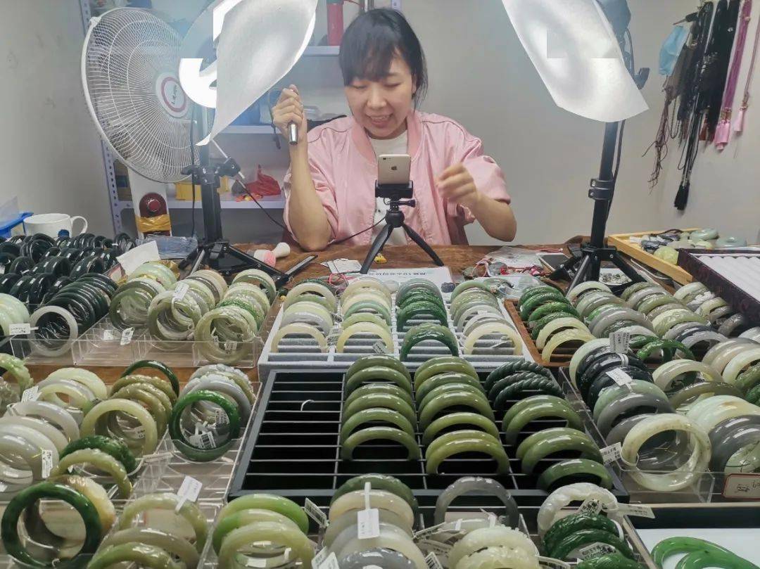 深圳卖玉镯的批发市场