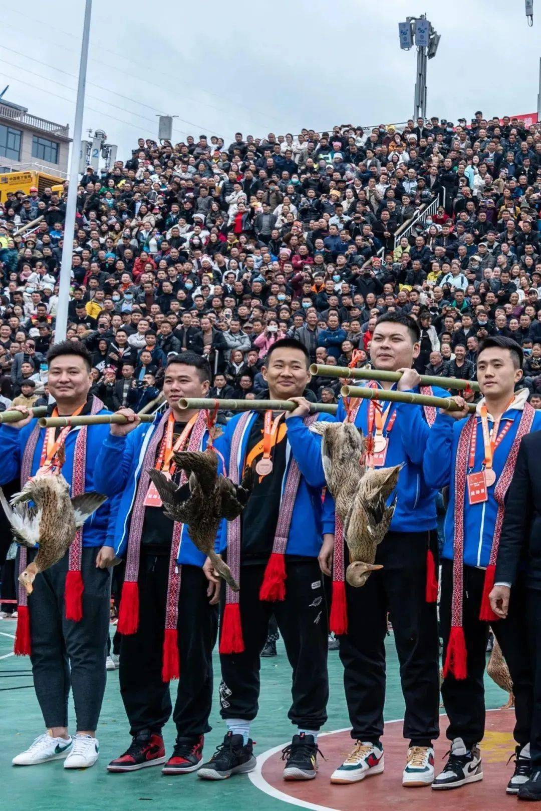 5亿人在看的“村BA”，让那个贵州宝藏小处所浮出水面！