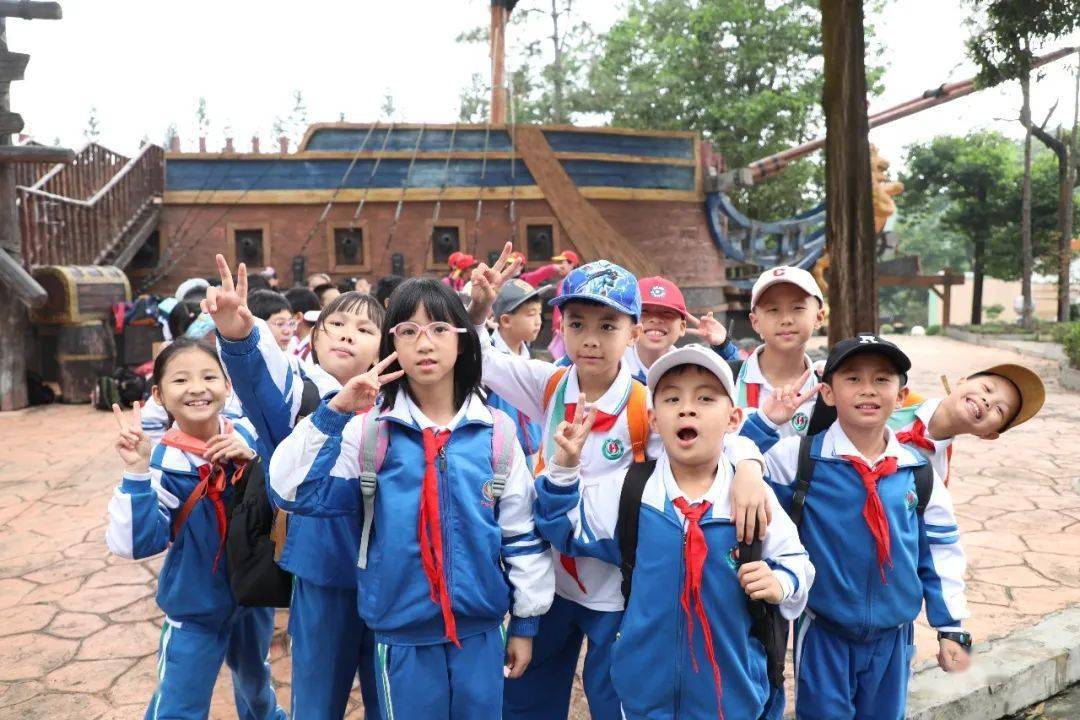 传承先烈精神 争做阳光学子｜中山华实小学校区三四年级春季研学实践活动