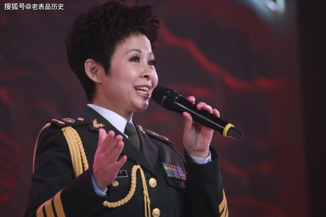 经典老歌望星空董文华演唱声音如此清透明亮悦耳动听