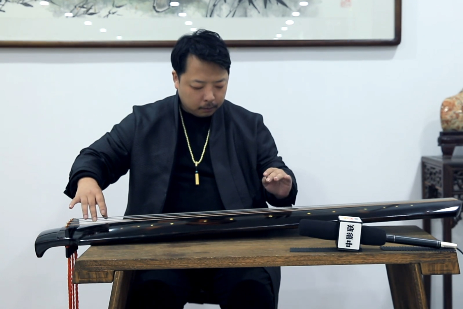 传时广陵琴人刘樵一曲古琴演奏悦耳动听