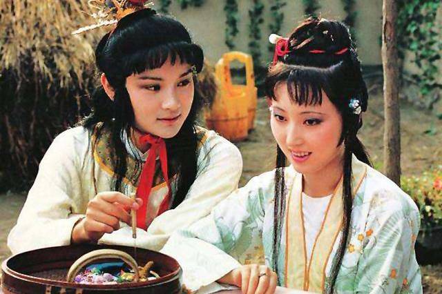 原创 贾宝玉和袭人关系密切,却未能心心相印,他们之间的问答或可说明