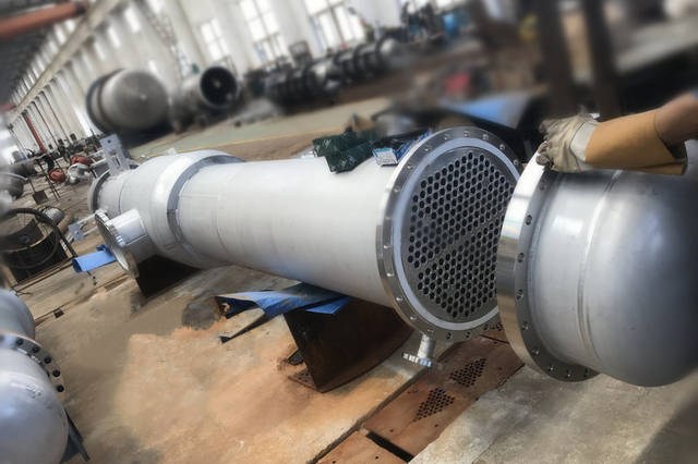 研究发现:螺旋折流板换热器的壳程传热系