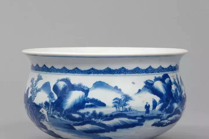 中国古玩 清時代 染付龍紋小杯 香炉(B-13) 積ま