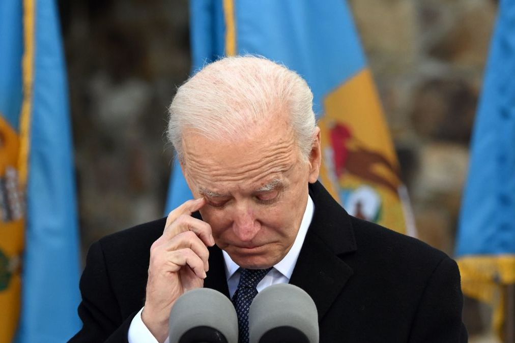 拜登临上任前泪别特拉华州,特朗普发视频祝其"好运"_手机搜狐网