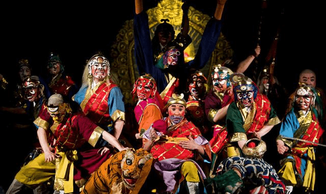 原创 关东往事:东北胡子供奉十八罗汉为祖师爷,尊奉达摩为"老祖"