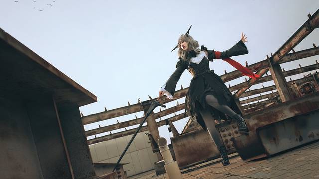 《明日方舟》塔露拉cos, 手握利剑超绝还原