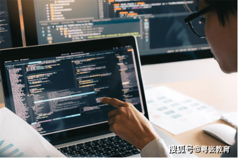 Web前端：Angular有哪些优缺点?