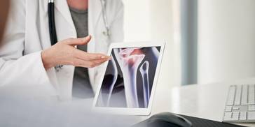 骨质疏松来得“静悄悄”，预防做好这两点