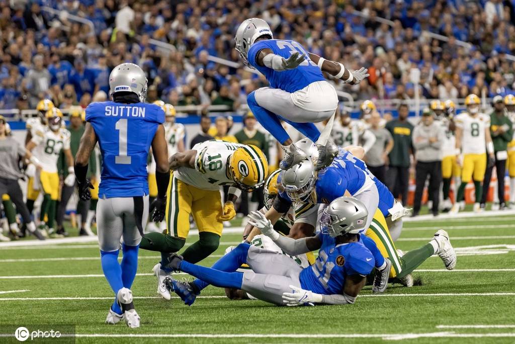 2324nfl常规赛底特律雄狮2229绿湾包装工