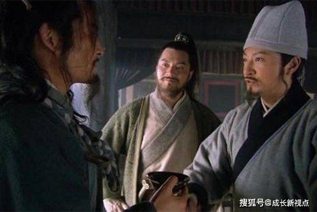 他是智慧的化身，忠义的楷模，梁山军师吴用的性格特点分析