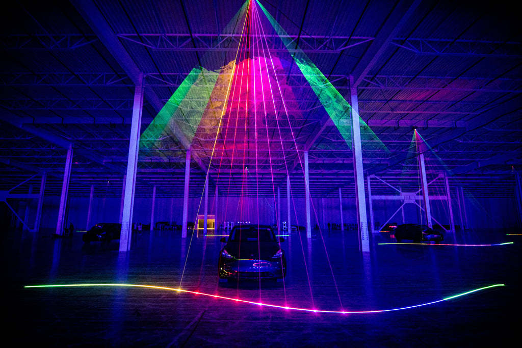 20W彩色激光灯照亮特斯拉奥斯汀超级工厂搜狐大视野搜狐新闻