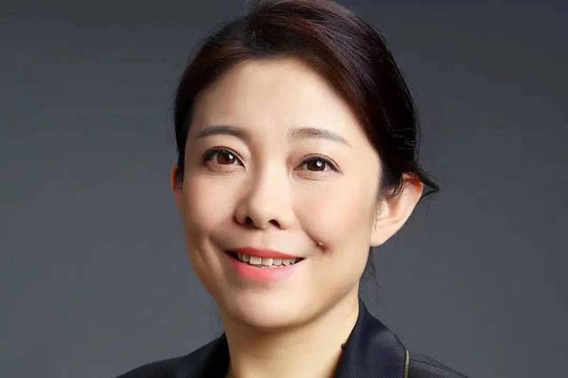 大厂迎来首位女CEO