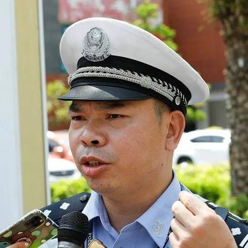 海滄交警大隊副大隊長鄭泉海