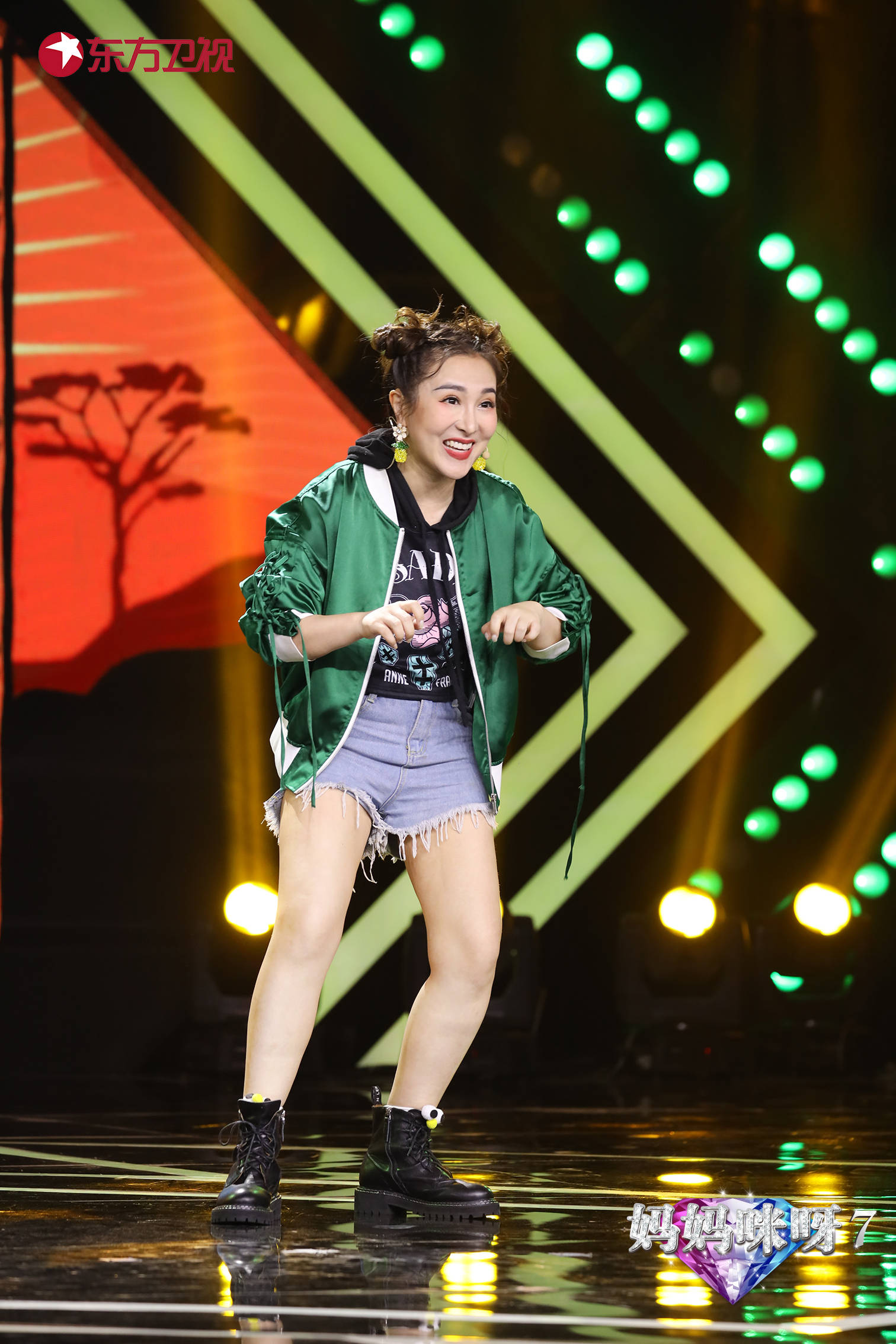 谈到刚到武汉的场景,刘玉娇难忍泪水,倾诉道:"没有我们想的那么容易".