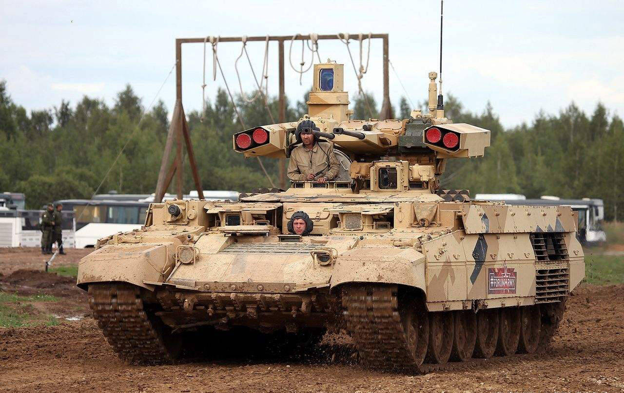 原创俄罗斯bmpt"战场终结者"绝非浪得虚名,"装甲带"仍是致命缺陷