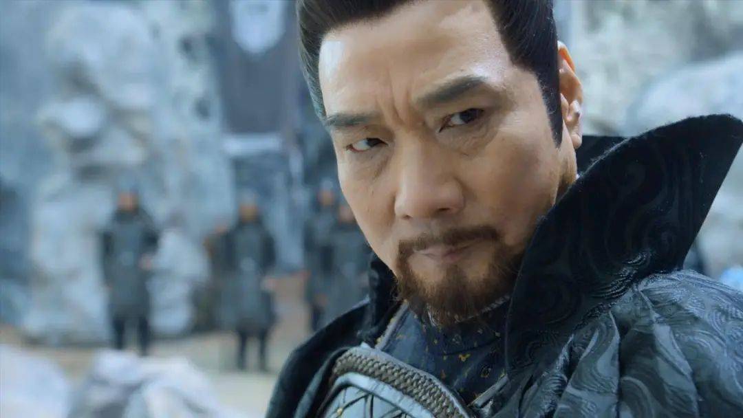 亦正亦邪的金谷真人由"包租公"元华扮演