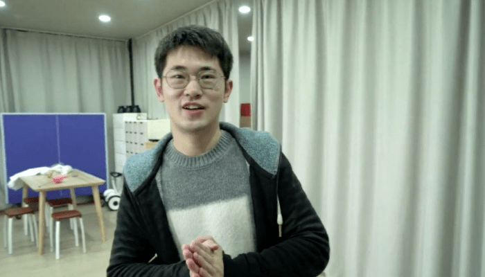 像是小翔哥,蛋黄派,敬汉卿这种,个人完全不知道他们视频的看点在哪里