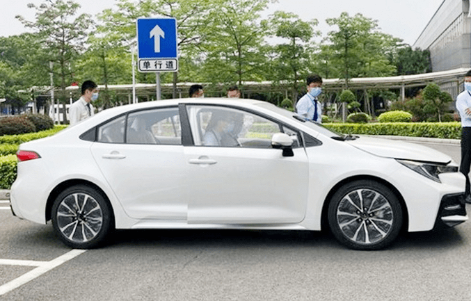 广汽丰田新款雷凌实车图曝光 全新设计运动感十足，或将在第三季度上市_搜狐汽车_搜狐网