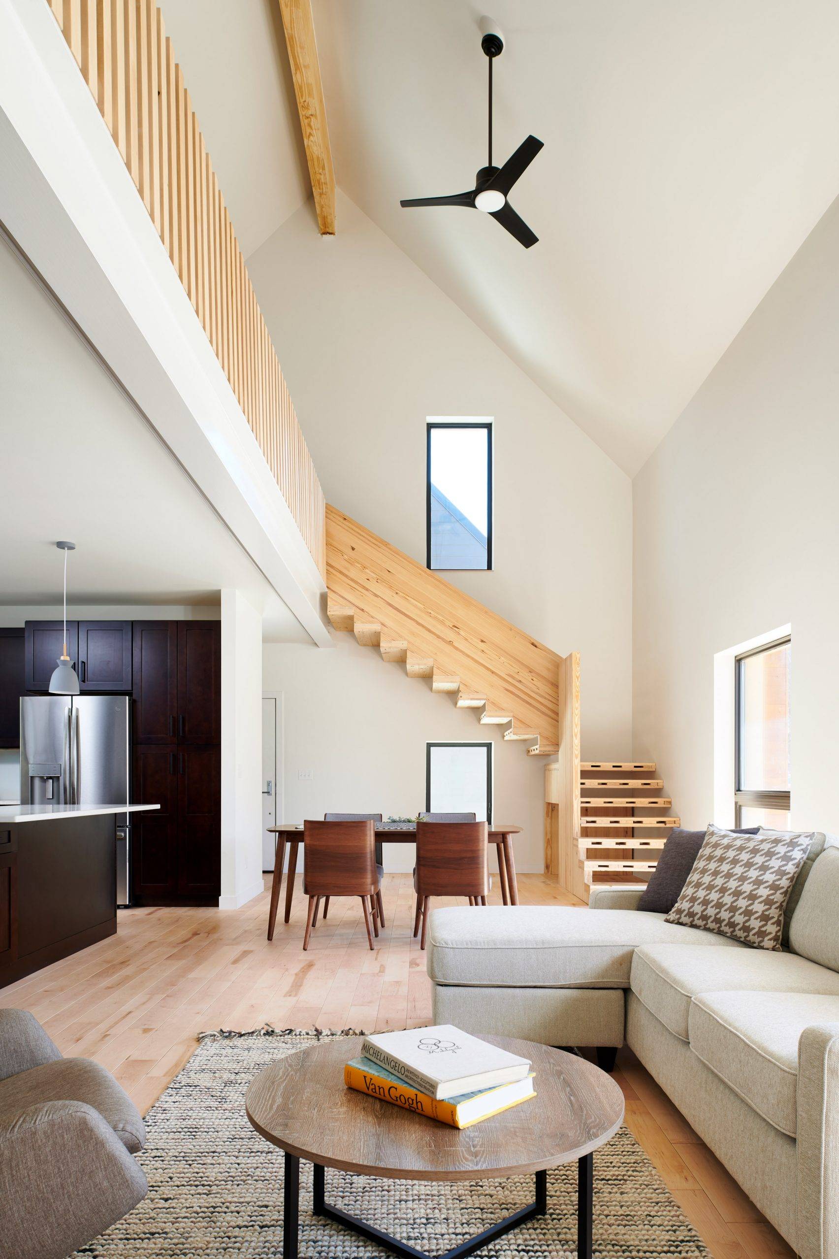 能源可持续发展的实验性住宅设计绿色环保建筑室内设计