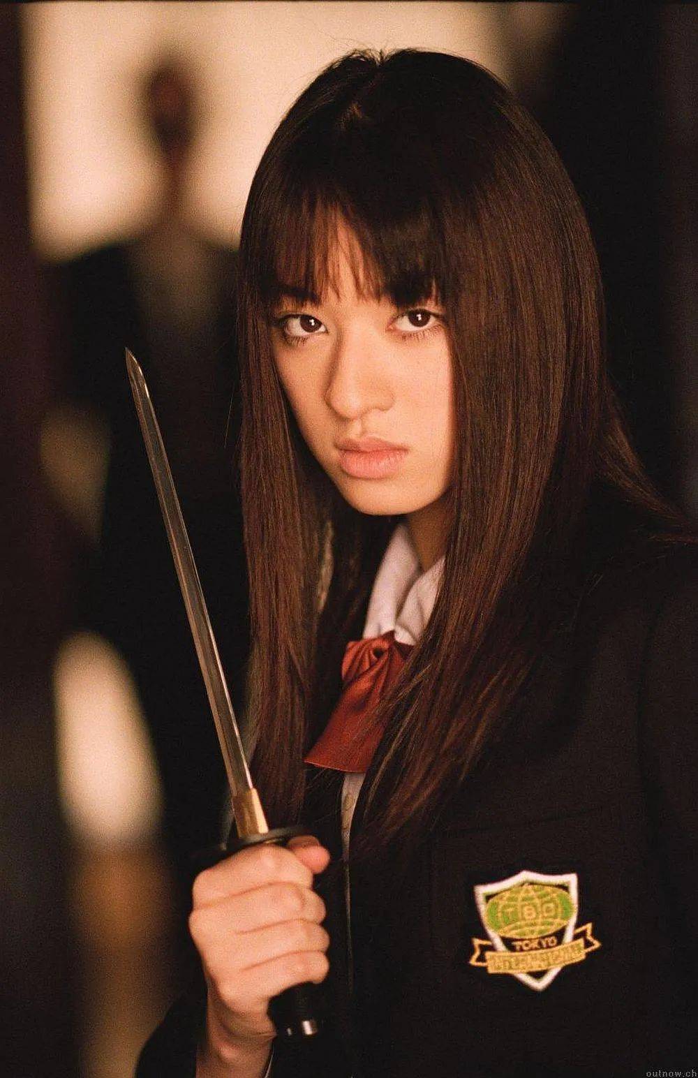 虽然到手的角色是和千草贵子类似的制服美少女杀手gogo yubari,但这个
