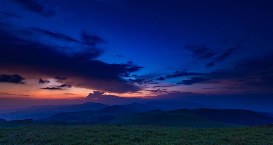 家电业再遇战略新路口:拼命多元化,还是做大老本行?-家电圈官网