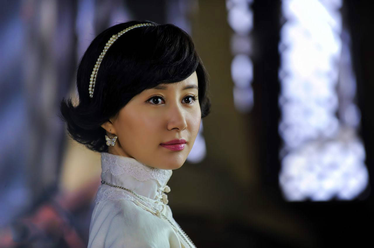 舒畅或再演科幻剧,晒与《魔幻手机》编剧的合照,表示期待合作_电视剧