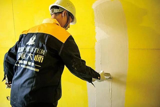 刷漆是装修的化妆步骤,技术一定要好,不然真的白花钱_工艺