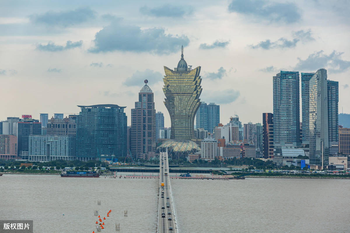 赌王何鸿燊的得意作品,探秘澳门地标新葡京酒店,极致奢华