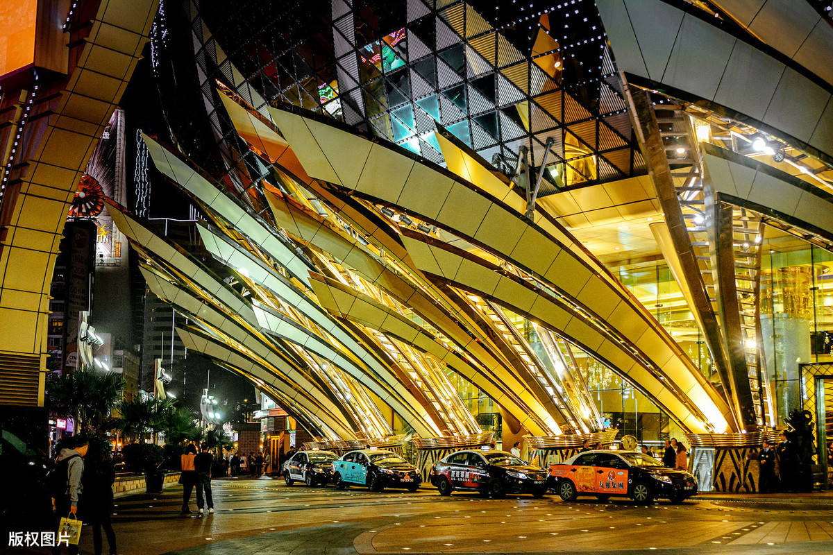 赌王何鸿燊的得意作品,探秘澳门地标新葡京酒店,极致奢华