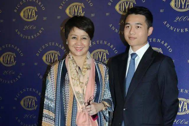 原创6个儿子4个健在2个去世,何鸿燊的儿子和儿媳的那些事