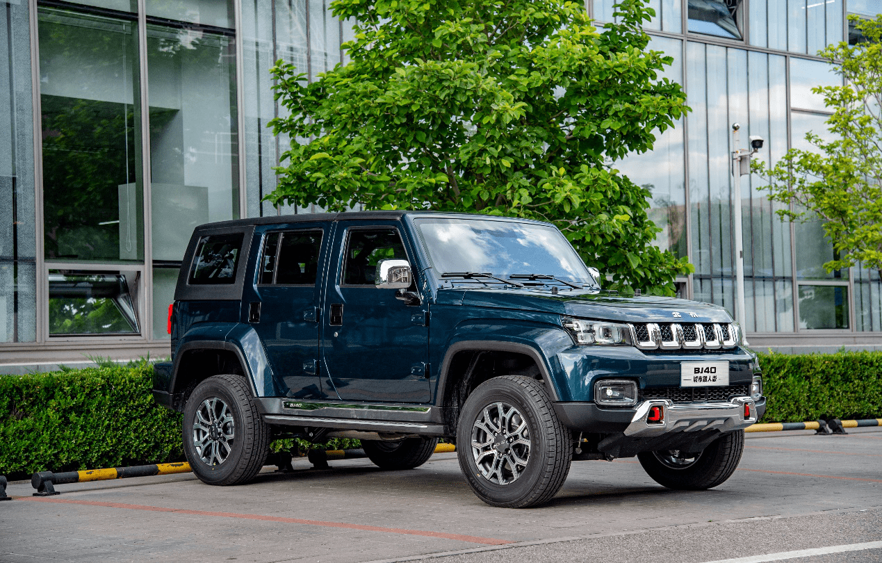 98万元起,2020款bj40城市猎人版正式上市,动力搭载2.0t 8at!