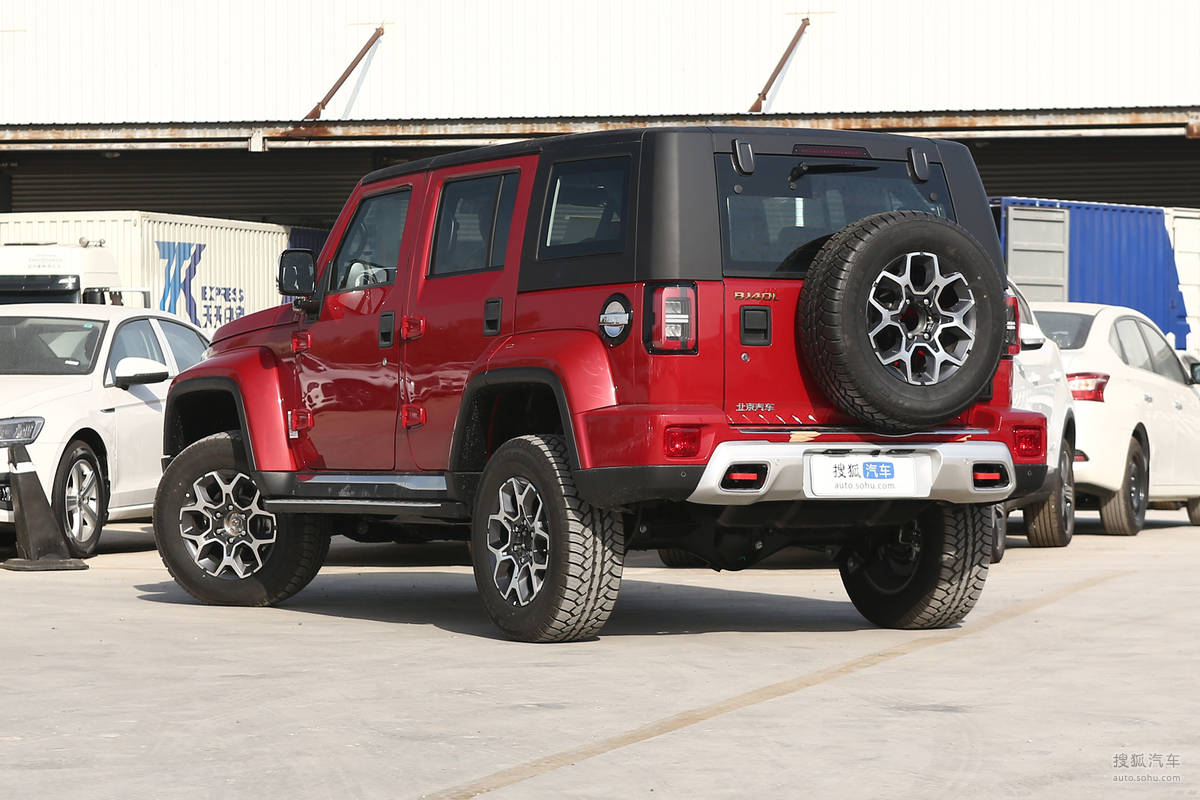 2020款北京bj40城市猎人版上市售价15981898万元