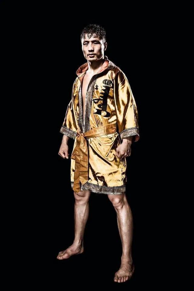 巴特尔首战散打王,这一战草原苍狼打通任督二脉_内蒙古