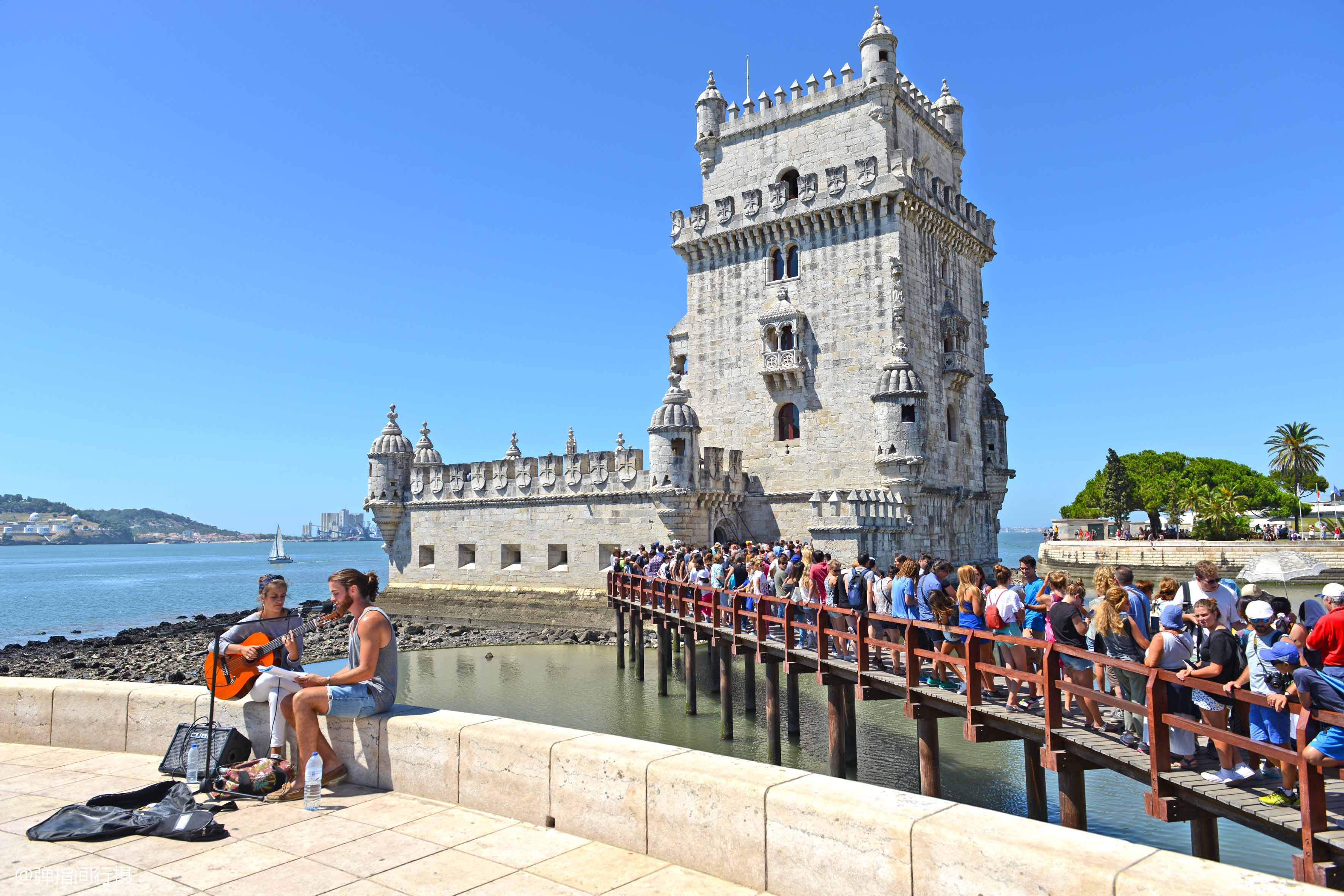 葡萄牙最著名的地标建筑,像灯塔又像碉堡,是大航海时代的见证