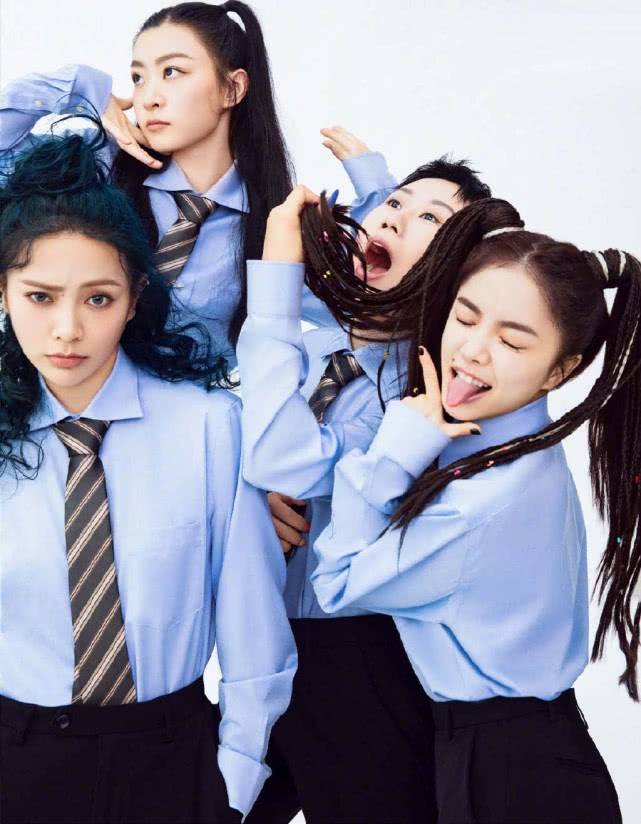 原创青春有你2时尚芭莎画报,可酷可甜的成员们都太美,颜值一个比一个