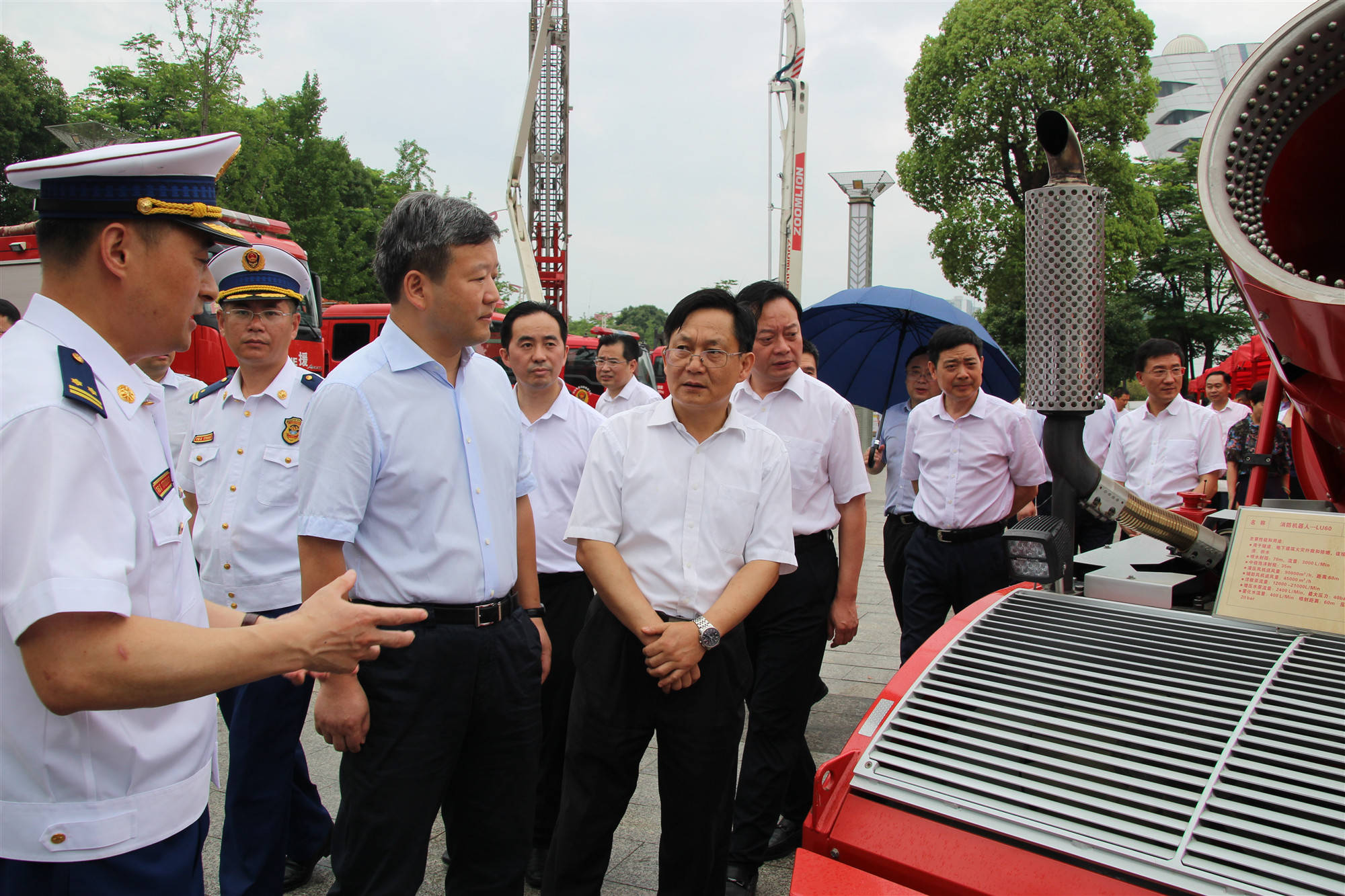 常德经开区管委会主任邹如龙,市政府秘书长,市政府办二级巡视员李正才