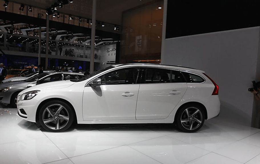 沃尔沃v60为什么特全面定位旅行车