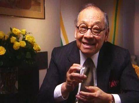 贝聿铭受到的教育16岁时,作为驻外使节的千金小姐,蒋士云又随父母远下