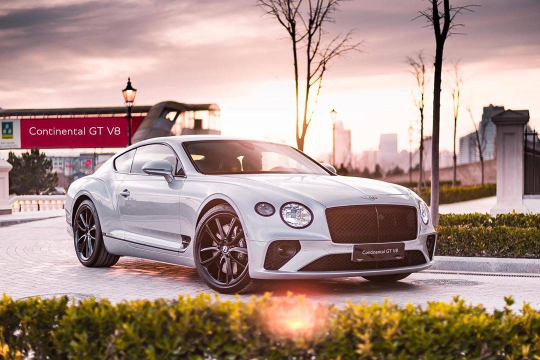 宾利厦门全新欧陆gtv8首发抵店